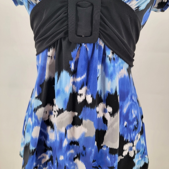 Maurices V Neck Blouse Top Blue Black Geometric Pattern Belted Shirt Stretch - Picture 3 of 8